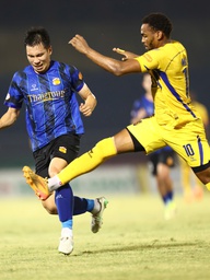 Những đội phán quyết cuộc đua trụ hạng V-League: Bất ngờ có... HAGL
