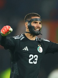 Con trai Zidane tỏa sáng giúp Algeria đánh bại Hà Lan, World Cup nóng rực trước giờ G