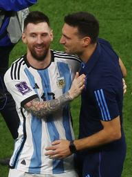 HLV đội tuyển Argentina tiết lộ sự thật gây sốc về 'quyền lực' của Messi