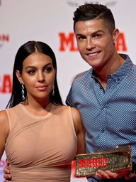 Không ai trong gia đình Ronaldo tham dự lễ cưới của anh và Georgina Rodriguez