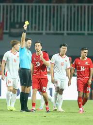 Đội tuyển Indonesia bị chỉ trích dữ dội vì loại từ vòng bảng: ‘Kết quả khó nuốt trôi’