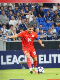 Văn Hậu chơi hay cho đến khi… mắc sai lầm, Đình Bắc bất lực: CLB CAHN thua đậm Gamba Osaka