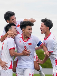HLV U.23 Philippines thích Thanh Nhàn và Lê Phát, khen U.23 Việt Nam có nhiều 'Đình Bắc mới'