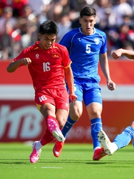 HLV Ravshan Khaydarov: 'U.23 Việt Nam gây ra rất nhiều khó khăn cho U.23 Uzbekistan'