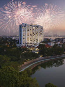 Chuỗi khách sạn 5 sao làm gì để đón khách Việt dịp Tết Nguyên đán?