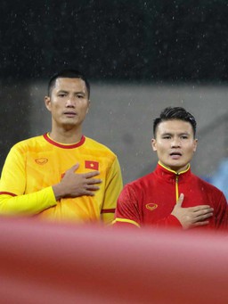 Quang Hải vắng trận gặp Hàn Quốc, đội tuyển Việt Nam được ông Troussier cho xả hơi
