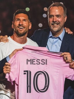 Messi giúp Inter Miami đạt doanh thu bán áo đấu kỷ lục bỏ xa M.U, Real Madrid