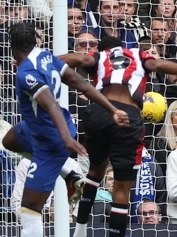 Vắng 2 ngôi sao, Chelsea nhận trận thua sốc trước Brentford