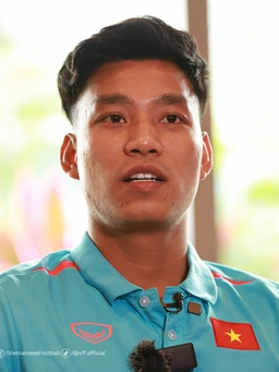 Văn Thanh: 'Chiến thắng Philippines sẽ giúp đội tuyển Việt Nam cởi bỏ áp lực'