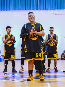 Cảm động với dự án bóng rổ vì cộng đồng của 'hot YouTuber' Fabo Nguyễn