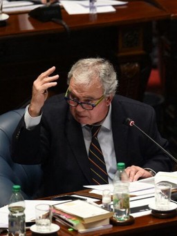 Bộ trưởng Uruguay thứ hai từ chức trong vụ cấp hộ chiếu cho đối tượng truy nã