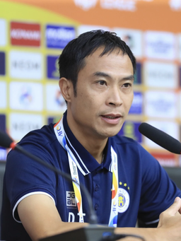 HLV đội Hà Nội: 'Phải đá đẹp dù hết cơ hội ở AFC Champions League'