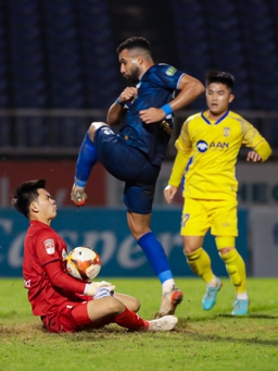 Nguyễn Văn Việt: Thú vị đội trưởng trẻ nhất V-League 2023 - 2024, mới chỉ 21 tuổi