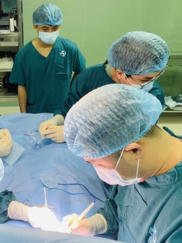 Quảng Ngãi: Phẫu thuật cấp cứu cho bệnh nhân bị xoắn lách hiếm gặp