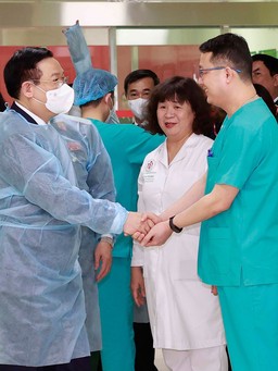 Tạo điều kiện cho sự nghiệp bảo vệ sức khỏe nhân dân