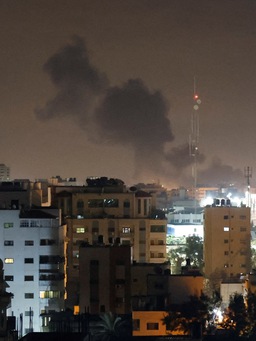 Tiêm kích Israel tấn công Dải Gaza