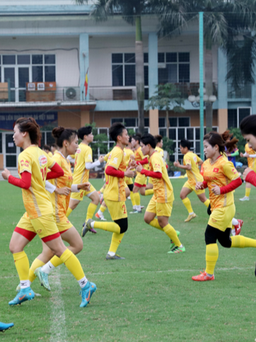 Đội tuyển nữ Việt Nam nghiên cứu điều kiện thi đấu ở Nepal