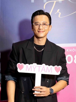 Đàm Vĩnh Hưng, Mai Tài Phến đến chúc mừng Mỹ Tâm ra mắt phim mới