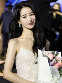Sự nghiệp thăng tiến vượt bậc của ‘nữ hoàng cảnh nóng’ Lim Ji Yeon sau ‘The Glory’