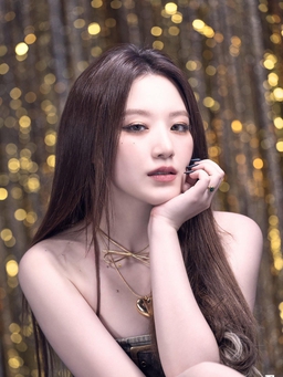 Shuhua ((G)I-DLE) nổi bật khi 'đụng hàng' mẫu váy với Sakura và Winter