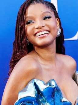 Halle Bailey tỏa sáng qua vai Ariel trong 'Nàng tiên cá'