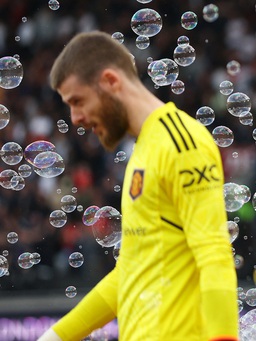 Ngoại hạng Anh: Tội đồ De Gea khiến tốp 4 của M.U bị lung lay
