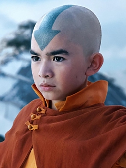 Loạt phim hành động chuyển thể 'Avatar: The Last Airbender' của Netflix gây chú ý