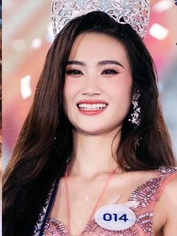 Bạn trai Hoa hậu Thế giới Việt Nam Ý Nhi bị soi mói, phải hạn chế trang cá nhân