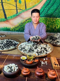 Nông dân ngồi nhà 'chốt đơn' nông sản toàn quốc: Chuyển đổi số là đây chứ đâu!