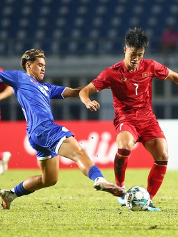Phạm lỗi ác ý với tiền vệ ngôi sao U.23 Việt Nam, cầu thủ Philippines nói gì?