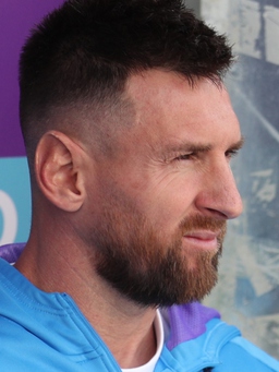 Messi nhận vai trò lạ ở đội tuyển Argentina
