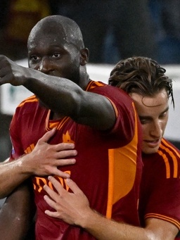 Lukaku và Dybala giúp AS Roma thắng cực đậm, HLV Mourinho thở phào nhẹ nhõm