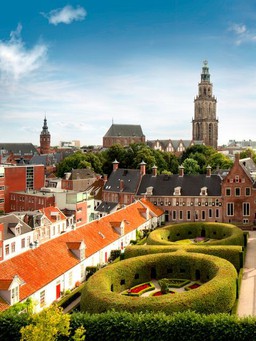 Thưởng thức món ăn truyền thống và 'check in' những điểm đẹp nhất Groningen,Hà Lan