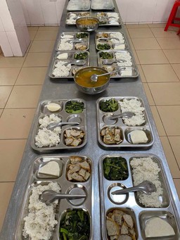 Doanh nghiệp cung cấp suất ăn cho Trường tiểu học Điện Biên 1 bị phạt hành chính