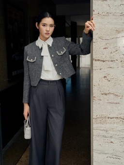 Công sở mùa thu thăng hoa cùng tweed, blazer và suit cách điệu