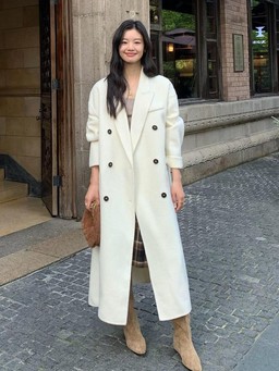 Trench coat màu trung tính dẫn đầu xu hướng thời trang đông này