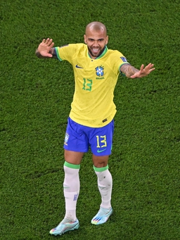 Hậu vệ nổi tiếng của Brazil Dani Alves hầu tòa, đối mặt án tù 9 năm