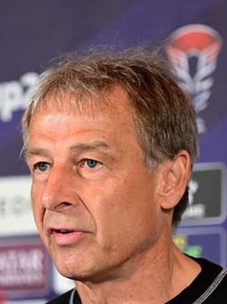 HLV Klinsmann: ‘Tôi không dám nghĩ đến trận chung kết nên đừng hỏi Hàn Quốc muốn gặp ai’