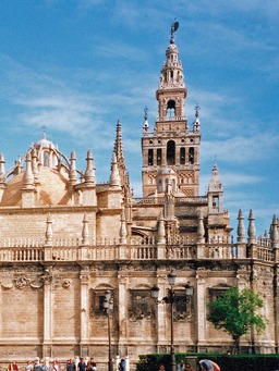 Sevilla - Một trong những thành phố được du khách yêu thích nhất Tây Ban Nha