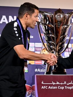HLV đội tuyển Qatar và Jordan trái ngược cảm xúc trước trận chung kết Asian Cup 2023