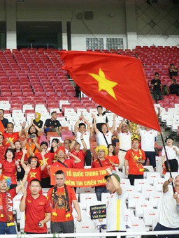 Đội tuyển Việt Nam: Đừng để người hâm mộ quay lưng !