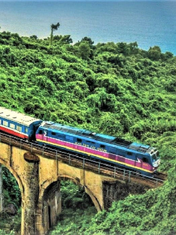 Cung đường tàu hỏa đẹp mê hồn ở Việt Nam