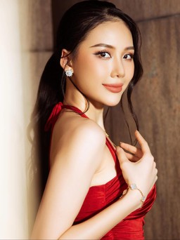 Miss Universe Vietnam phản hồi thông tin Bùi Quỳnh Hoa bị thôi học