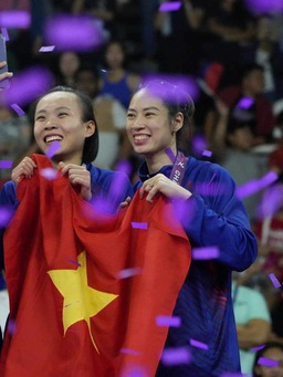 Vô địch AVC Challenge Cup, bóng chuyền nữ Việt Nam thăng hạng, qua mặt Hàn Quốc 