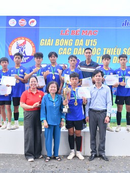 Nhiều hoạt động ý nghĩa tại giải bóng đá các dân tộc thiểu số tỉnh Điện Biên