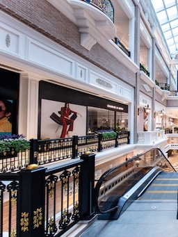 'Điểm danh' những khu trung tâm mua sắm sang trọng tại Macau