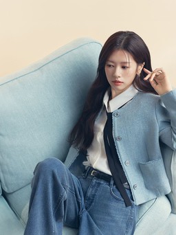 Quần jeans và áo tweed, cặp đôi bất bại mùa thu đông