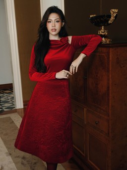 Sắc đỏ burgundy và những gam màu tôn khí chất, sự tự tin của nàng