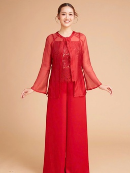 Từ làng ra phố, áo bà ba 'tái xuất' trẻ trung, thời thượng