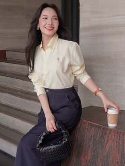 Kiểu áo hợp mặc cùng chân váy dáng dài